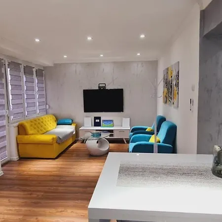 Διαμέρισμα Lara S *